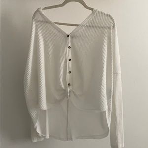 Urban Outfitters Lightweight Sweater Size Medium